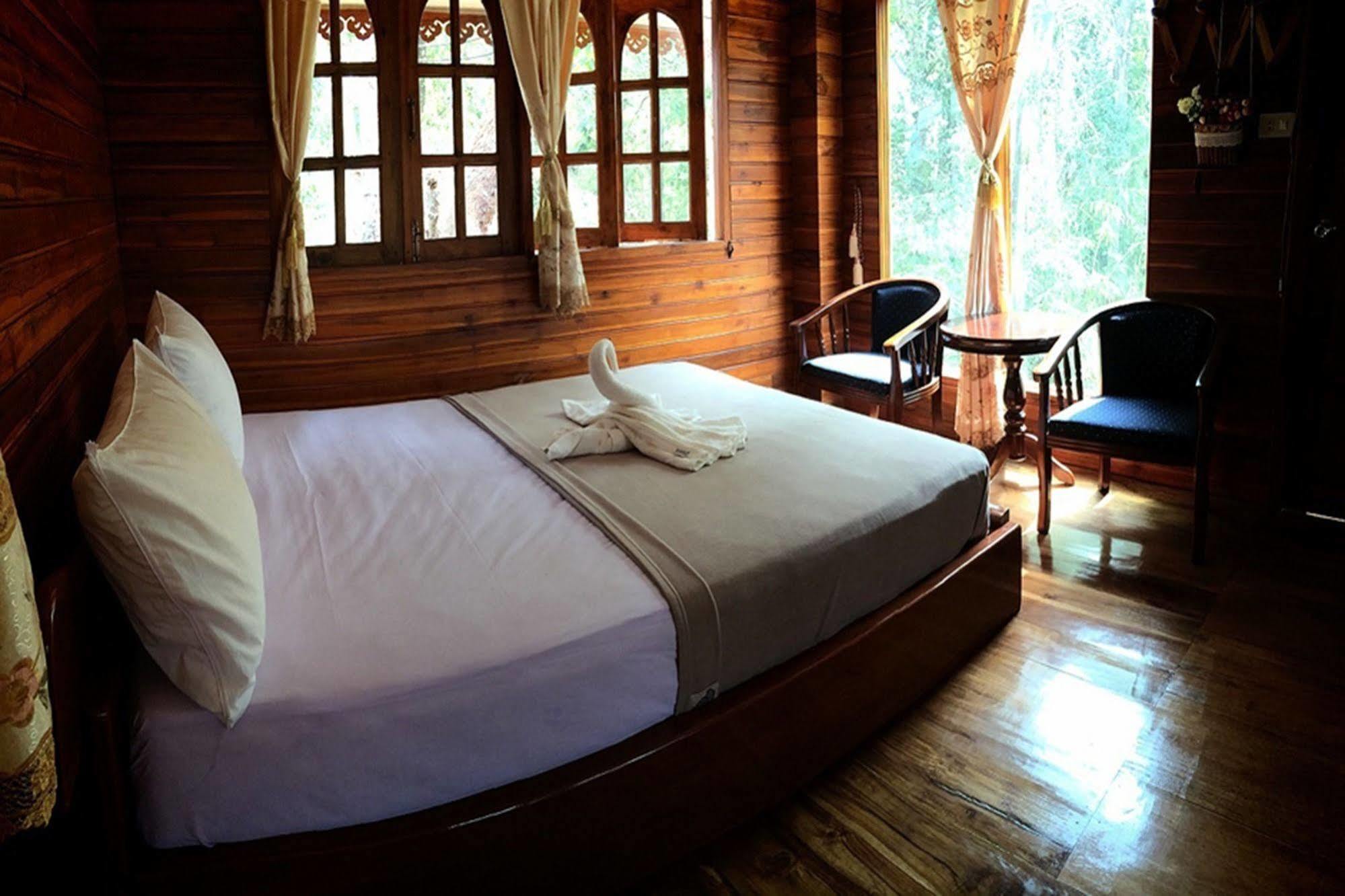 Phuphiangkhiangfah Resort Нан Екстериор снимка